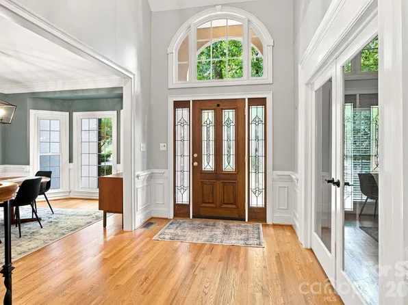 3726 Ashford Leigh Ct, Charlotte, NC 28269