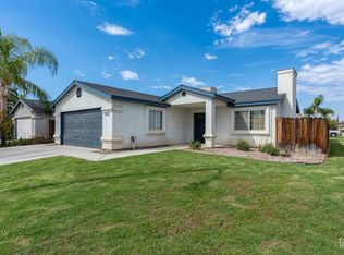 5124 Canyon Peak Dr, Bakersfield, CA 93307