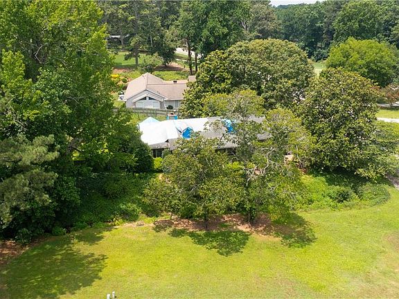 5th image of 890 Hillwood Dr #1043