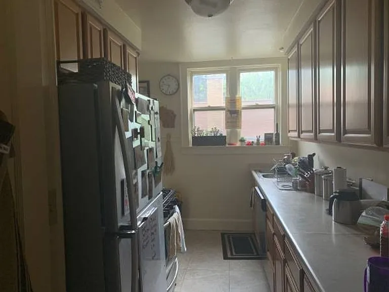 745 E Gorham St — Photo 5