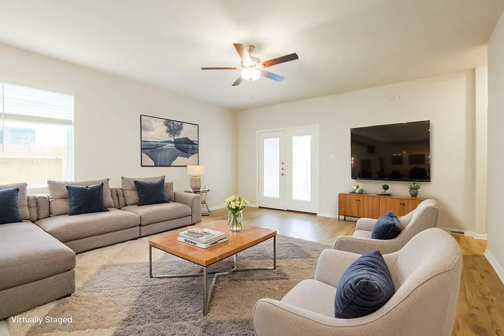 3 bed, 2.0 bath, 1552 sqft, $1,650 — Photo 3