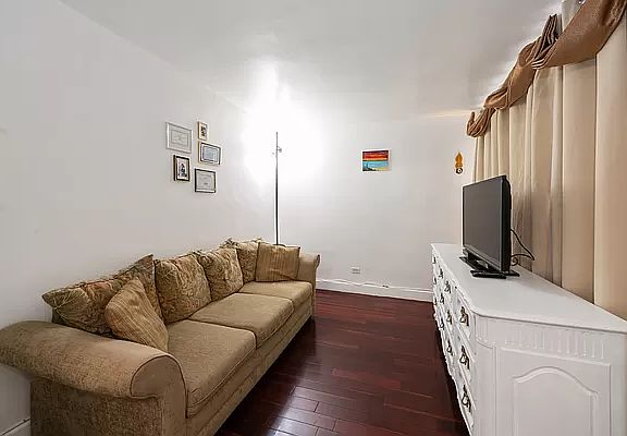 4th image of 33-27 91st St #1E