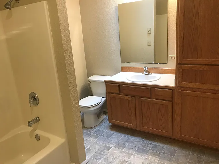 West Wakefield Street - 1116 — Photo 3