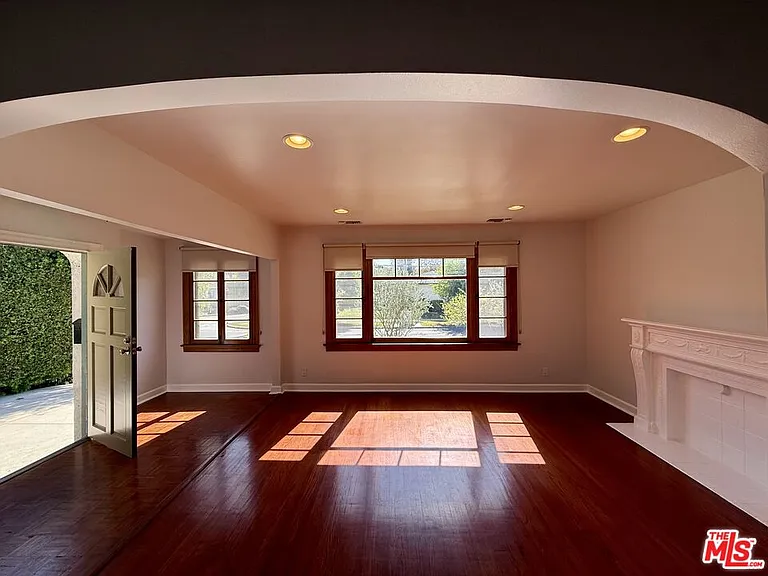 5015 Edgewood Pl — Photo 3