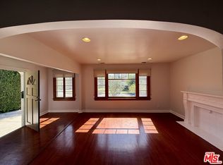 5015 Edgewood Pl, Los Angeles, CA 90019