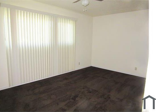 3rd image of 7945 Bancroft Ave APT C