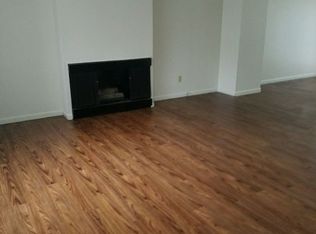 1401 S Center Rd, Saginaw, MI 48638