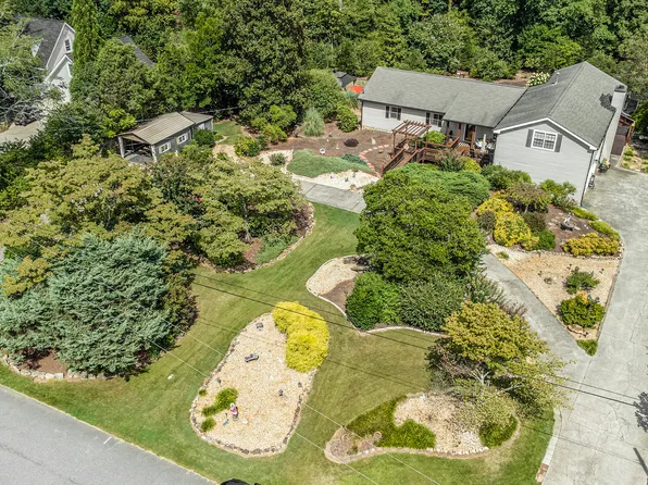 6228 Lively Way, Cumming, GA 30040