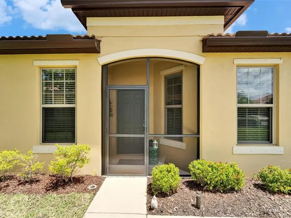 5422 Sunset Falls Dr, Apollo Beach, FL 33572