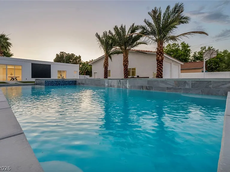 3630 Tobias Ln — Photo 19