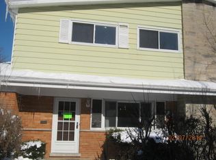 512 Glendale Rd, Glenview, IL 60025