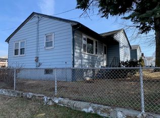 214 Grandview Ave, Bridgeport, CT 06606