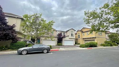 5224 Vesta Cir Photo 1