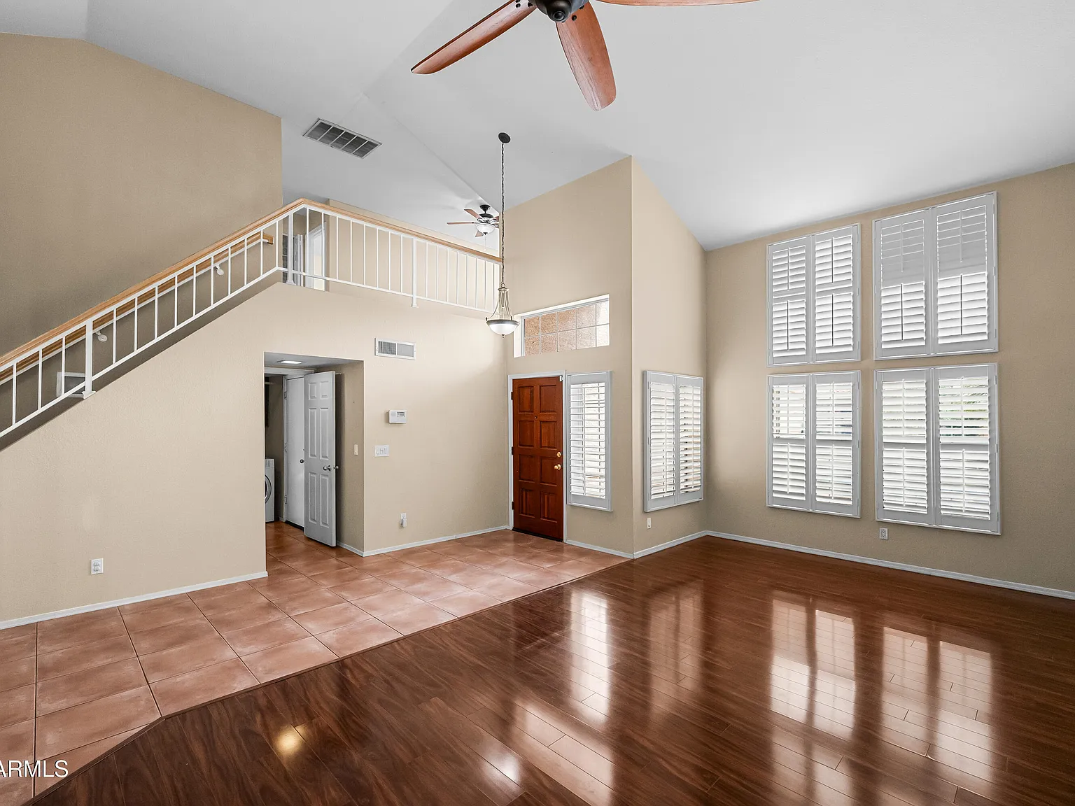 3 bed, 2.5 bath, 1933 sqft, $2,800 — Photo 4