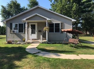 218 Sherman St, Blissfield, MI