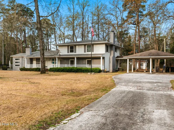 1203 Turnpike Road, Laurinburg, NC 28352