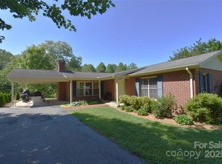 141 Azalea Dr, Connelly Springs, NC 28612