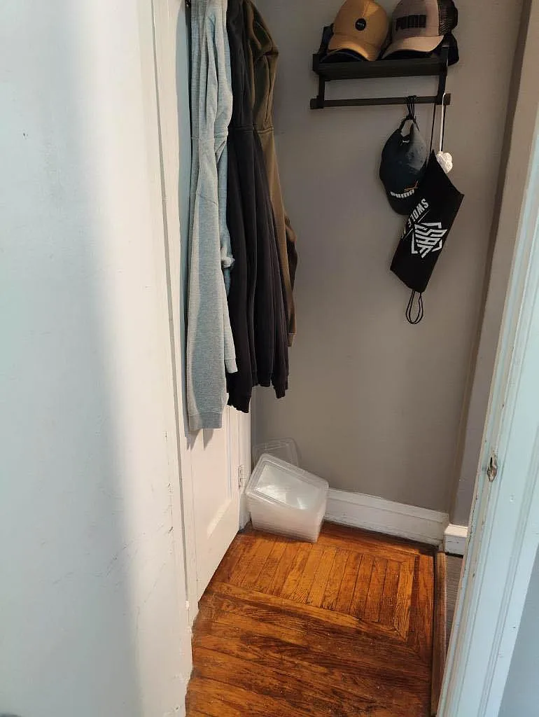 1523 Upland St — Photo 4
