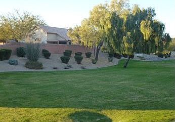 3rd image of 931 E Blackhawk Dr