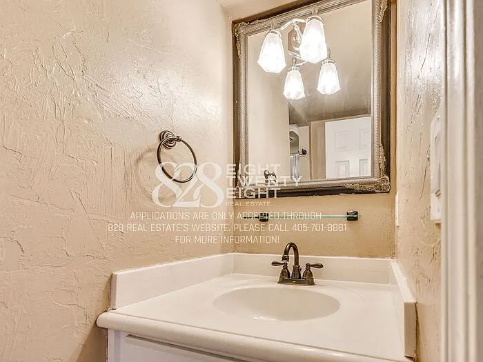1612 Claudia Dr — Photo 30