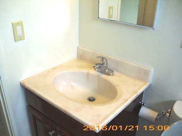 2nd image of 1020 Jackson St Unit 203