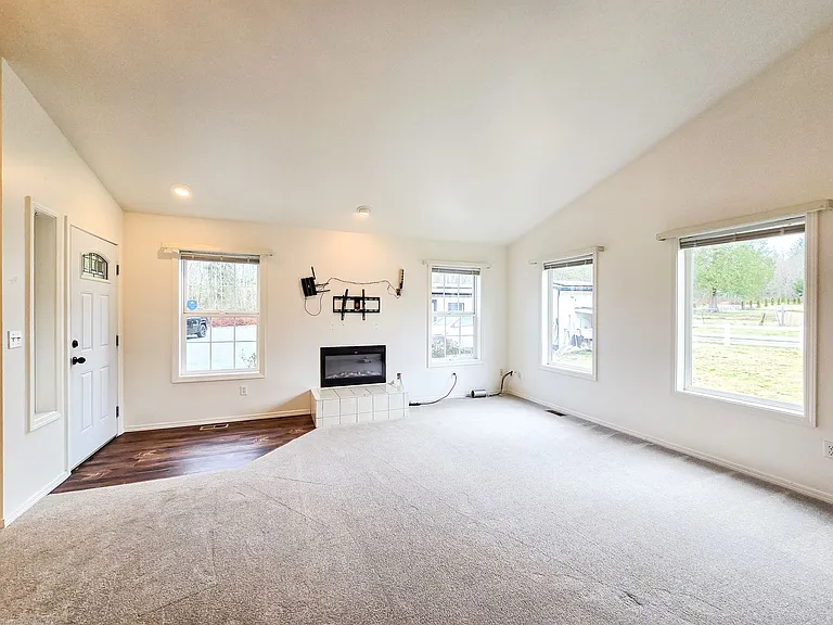 22270 Bulson Rd — Photo 6
