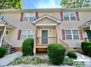 320 6th Ave W APT 6, Hendersonville, NC 28739