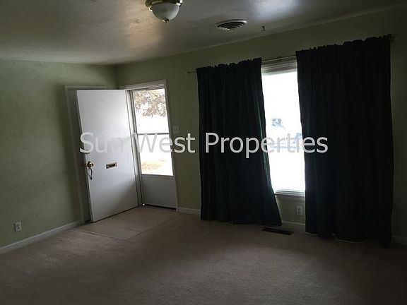 3rd image of 2107 N Cochiti Ave