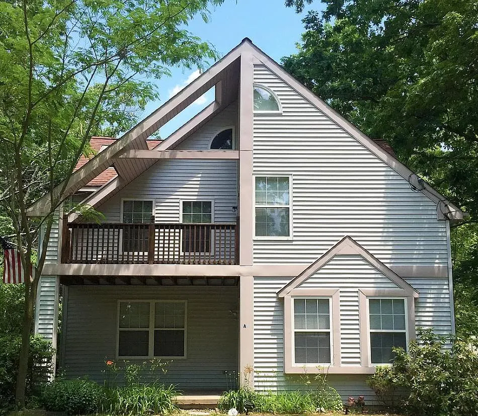 1634 Atlantic Ave — Photo 1