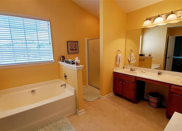 106 Welsford Ct — Photo 20