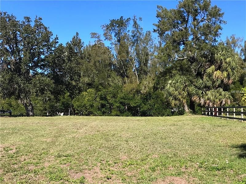 1st image of 809 White Heron Blvd