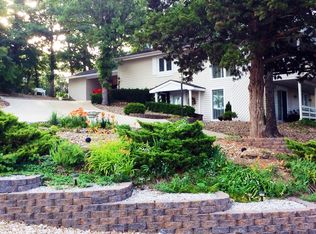 1115 Glenwood Dr, Osage Beach, MO 65065