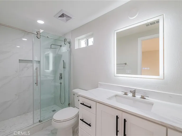 19112 Biddle Dr — Photo 18