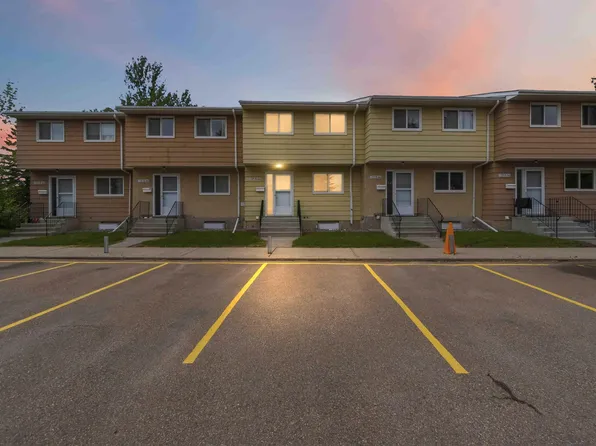 17325 85th Ave NW, Edmonton, AB T5T 0P7