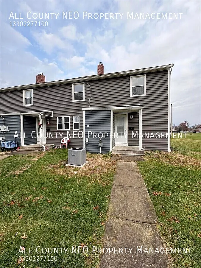 4BR/1BA Move-In Ready Home! Schedule Your Tour Today! — Photo 2