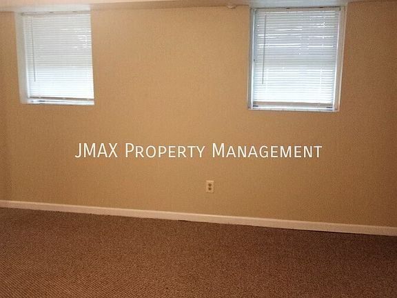 3rd image of 916 2nd St SW APT E