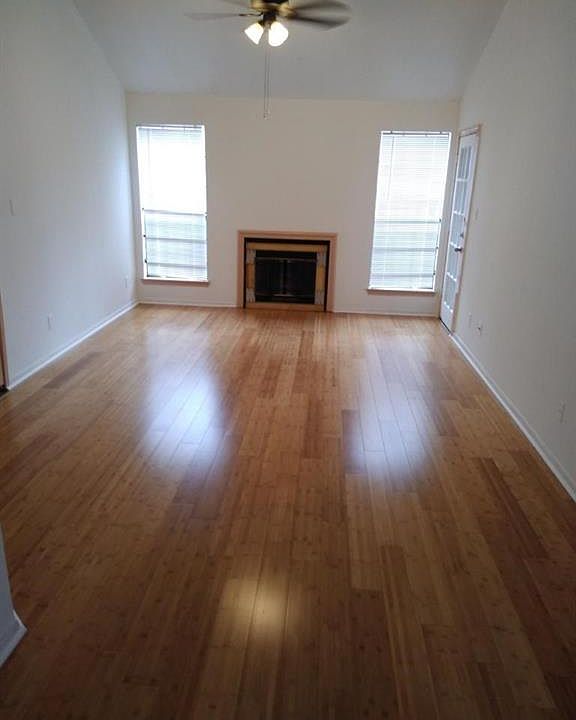 1st image of 12500 Sandpiper Dr APT 92