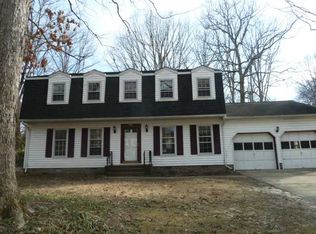 332 Wendwood Dr, Newport News, VA 23602