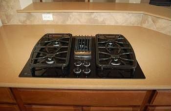 3rd image of 12617 Lee Park Ln