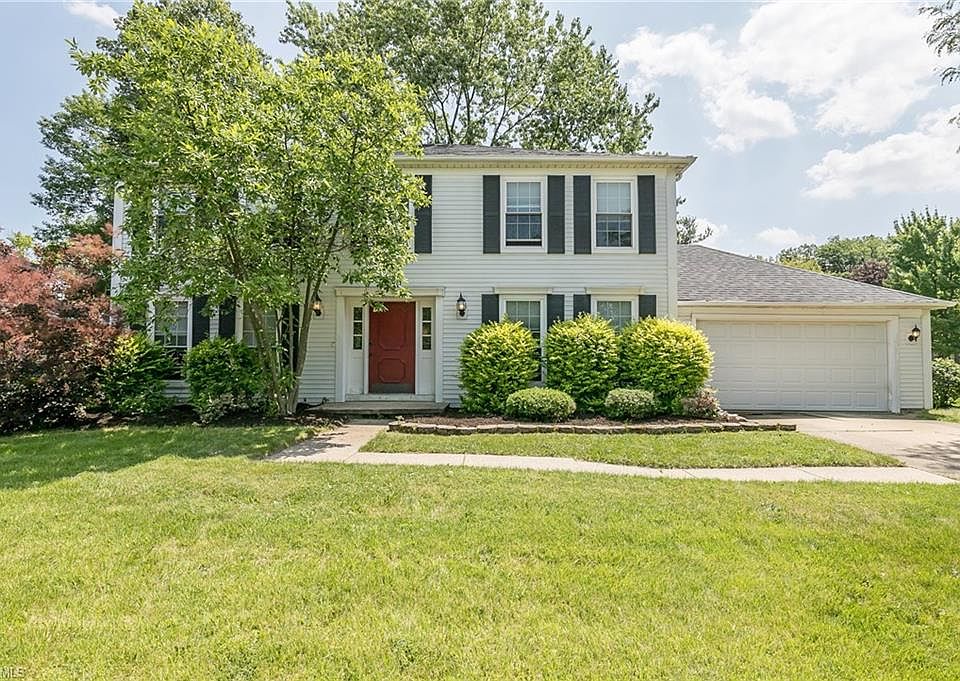 1st image of 15215 Forestwood Dr