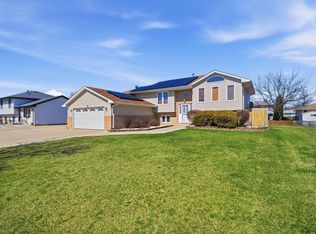 6907 Manchester Dr, Plainfield, IL 60586
