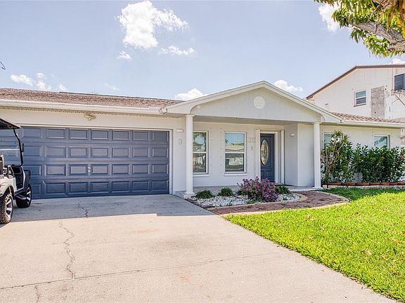 2nd image of 551 Crystal Dr