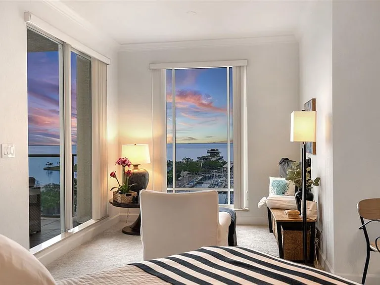 100 Beach Dr NE #1501 — Photo 54
