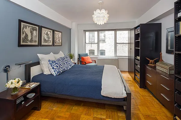 Sold by Corcoran | media 3