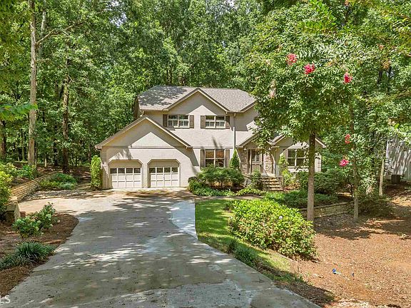 2nd image of 5739 Garden Walk