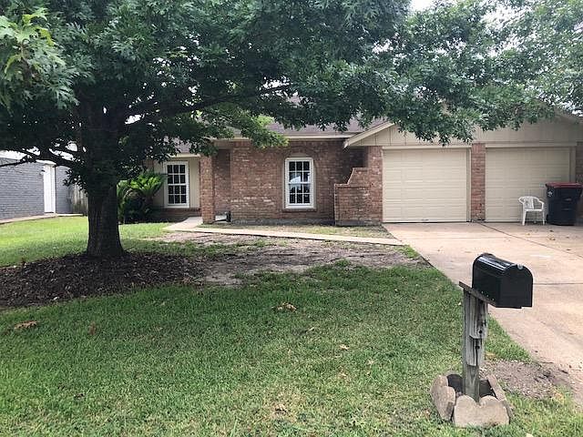 1st image of 10319 Sweetbrook Dr