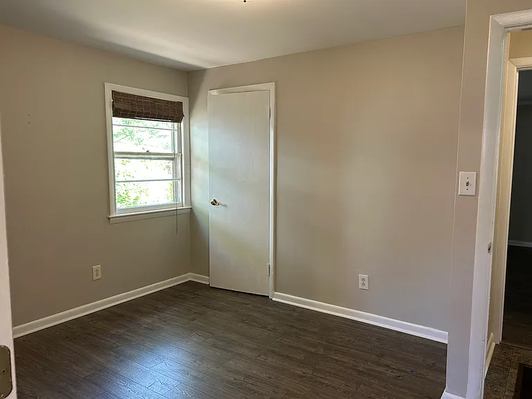 1905 Bradford St — Photo 10