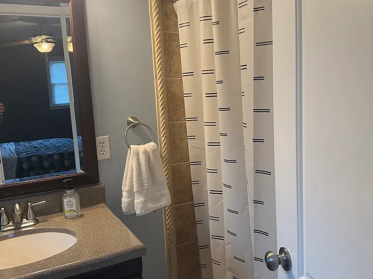 16 Ellesmere Dr — Photo 19