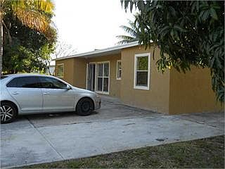 2nd image of 2657 NE 4th St