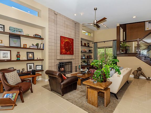 3rd image of 873 S Oceo Cir